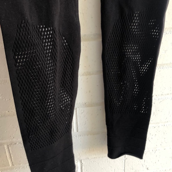 NWT Free People Movement High Waist Mesh Leggings - Picture 4 of 7